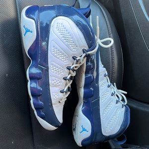 Jordan 9s blue and white size 6